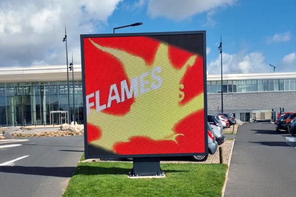 Installez un totem led extérieur
